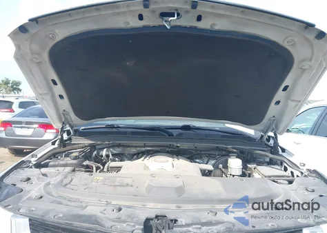 2016 Cadillac Escalade Premium Collection z USA, uszkodzony, nr VIN 1GYS4CKJ8GR204257